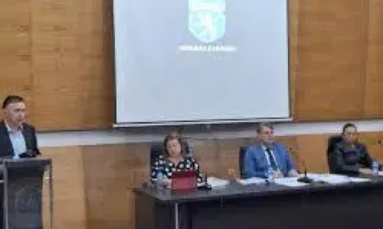Общинскит съвет в Карлово насрочи местен референдум за 28 юни