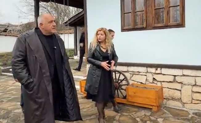 Лидерът на ГЕРБ Бойко Борисов дойде на посещение в силистренския