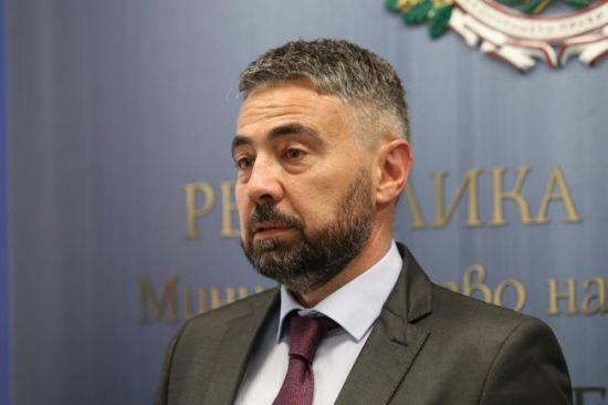 Министърът на енергетиката Ива Петрова освобождава борда на директорите на