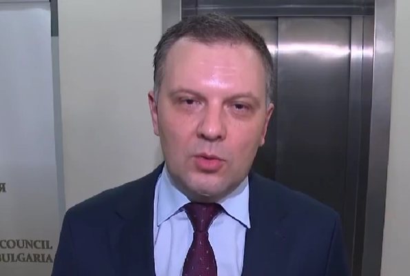 Документите с искане за екстрадиция на Стоян Мавродиев са предадени