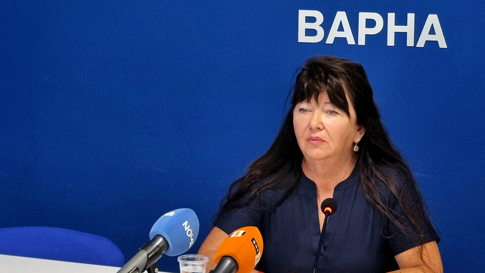 Уволнената директорка на Службата по геодезия картография и кадастър във
